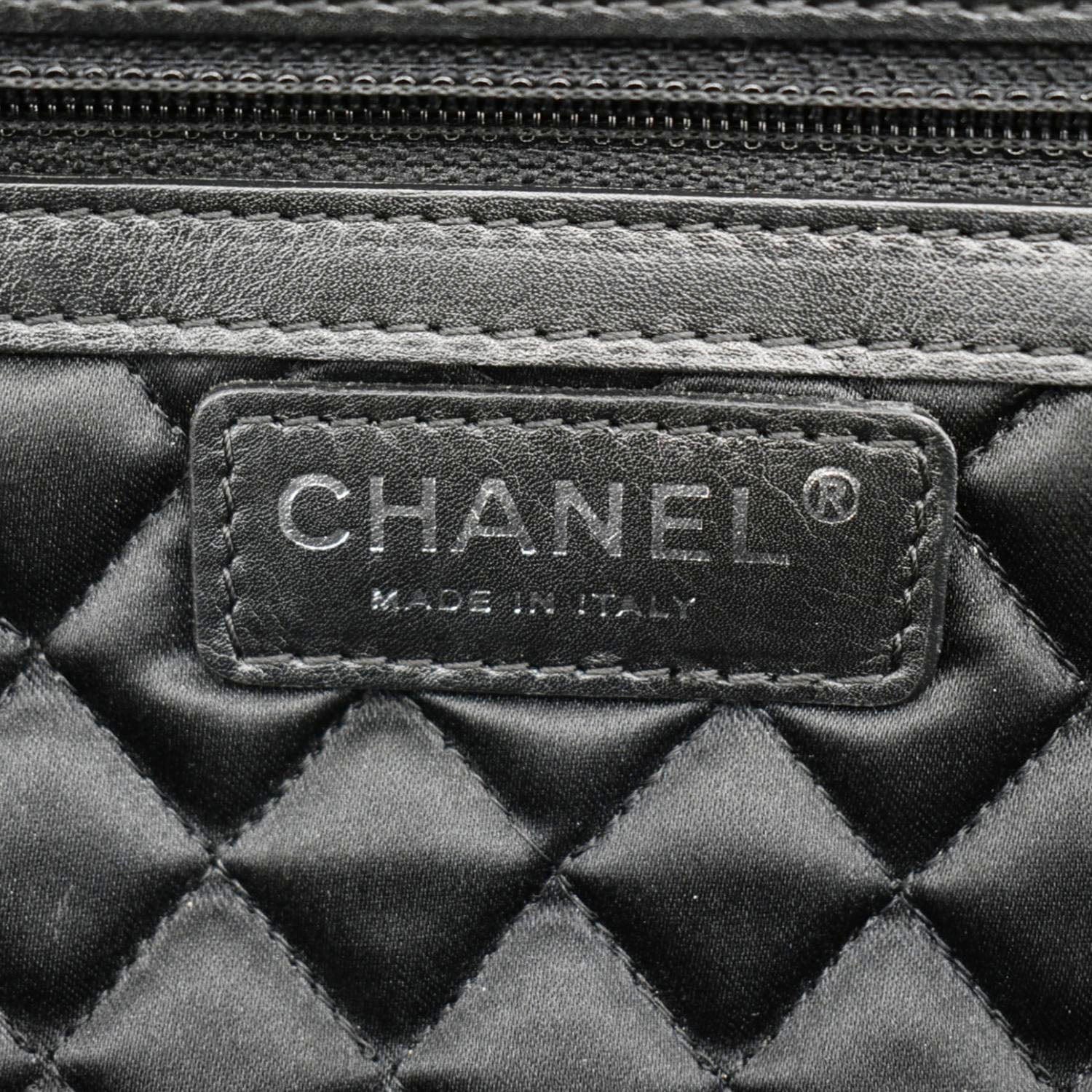 Chanel Perfect Day Large Leather Tote Bag Black