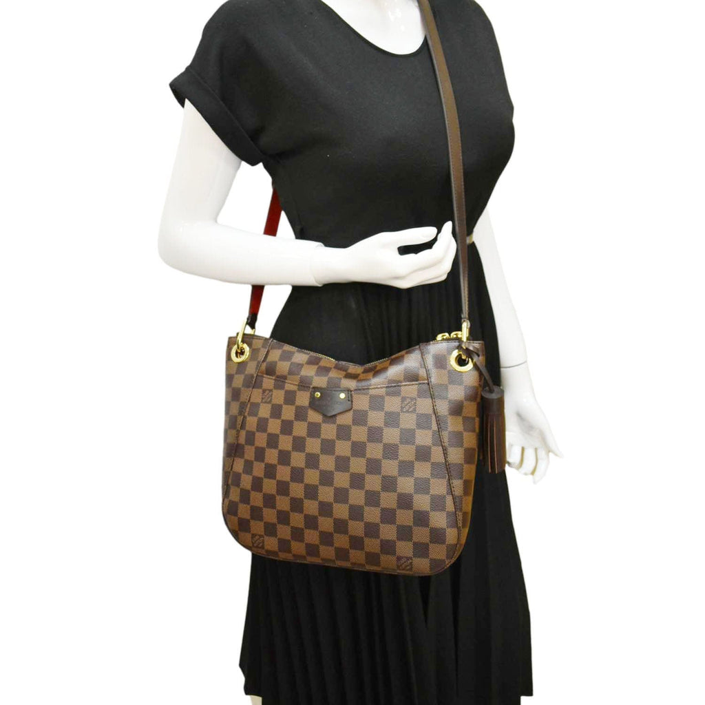 LOUIS VUITTON South Bank Besace Damier Ebene Crossbody Bag Brown