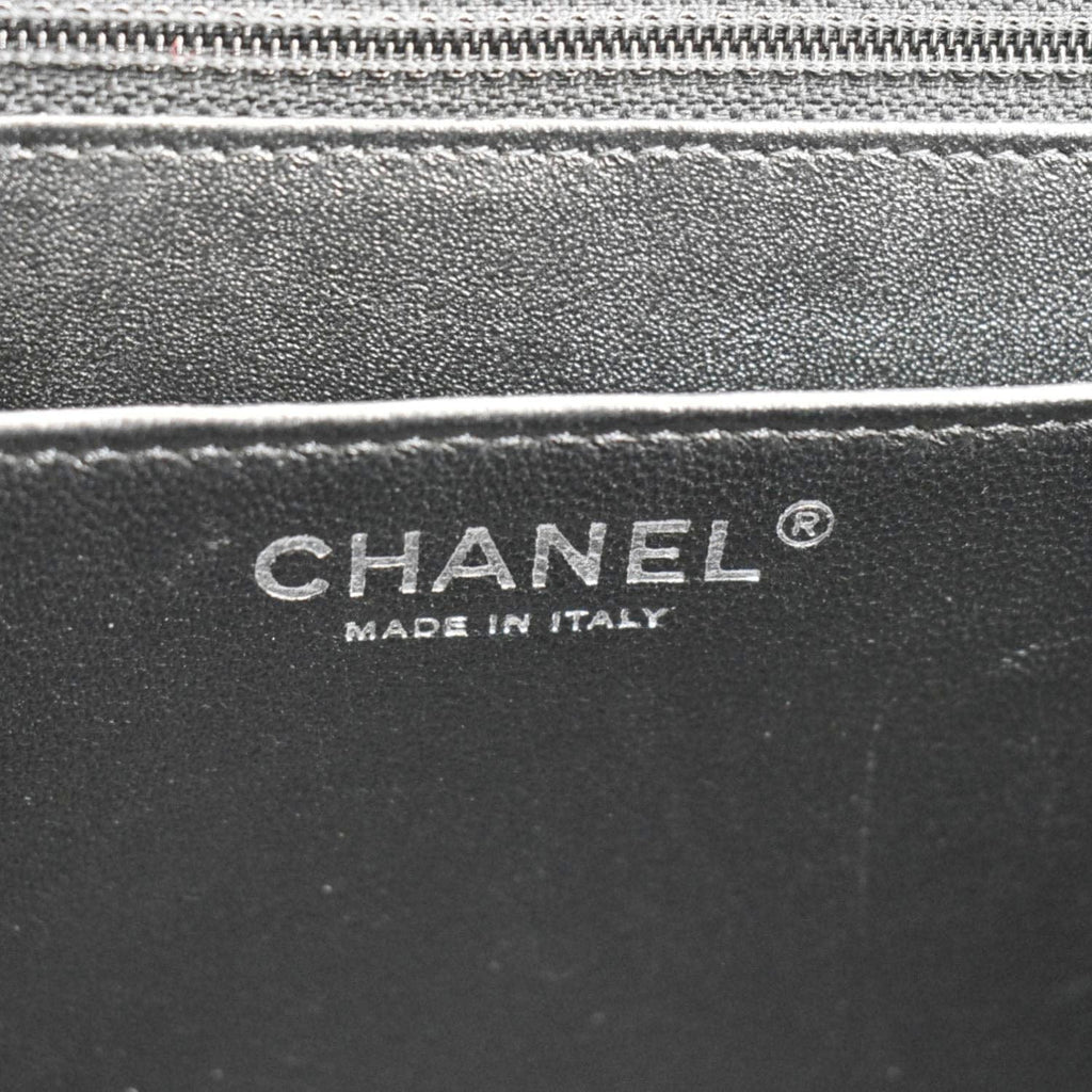 Chanel Classic Maxi Single Flap Caviar Leather Shoulder Bag Black