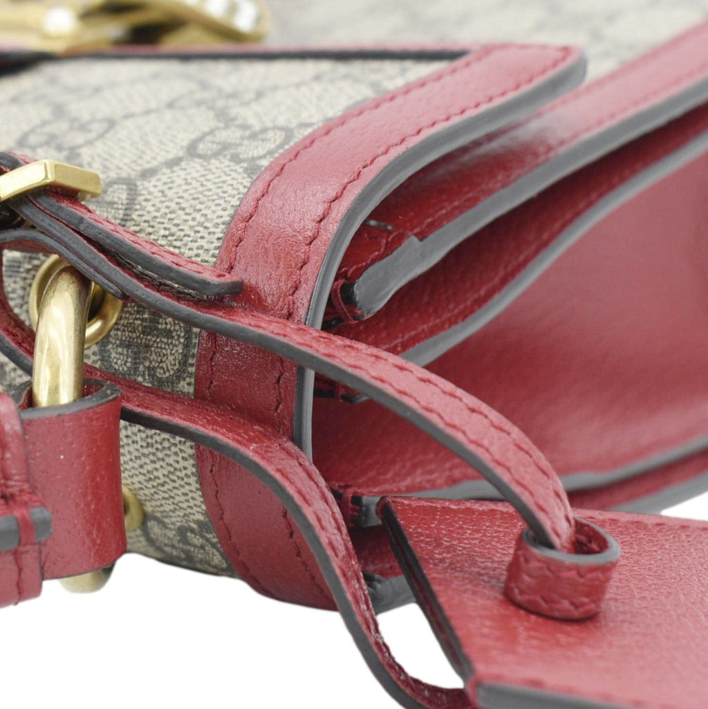 GUCCI Queen Margaret Bee Gucci Supreme Canvas Shoulder Bag Red 476541