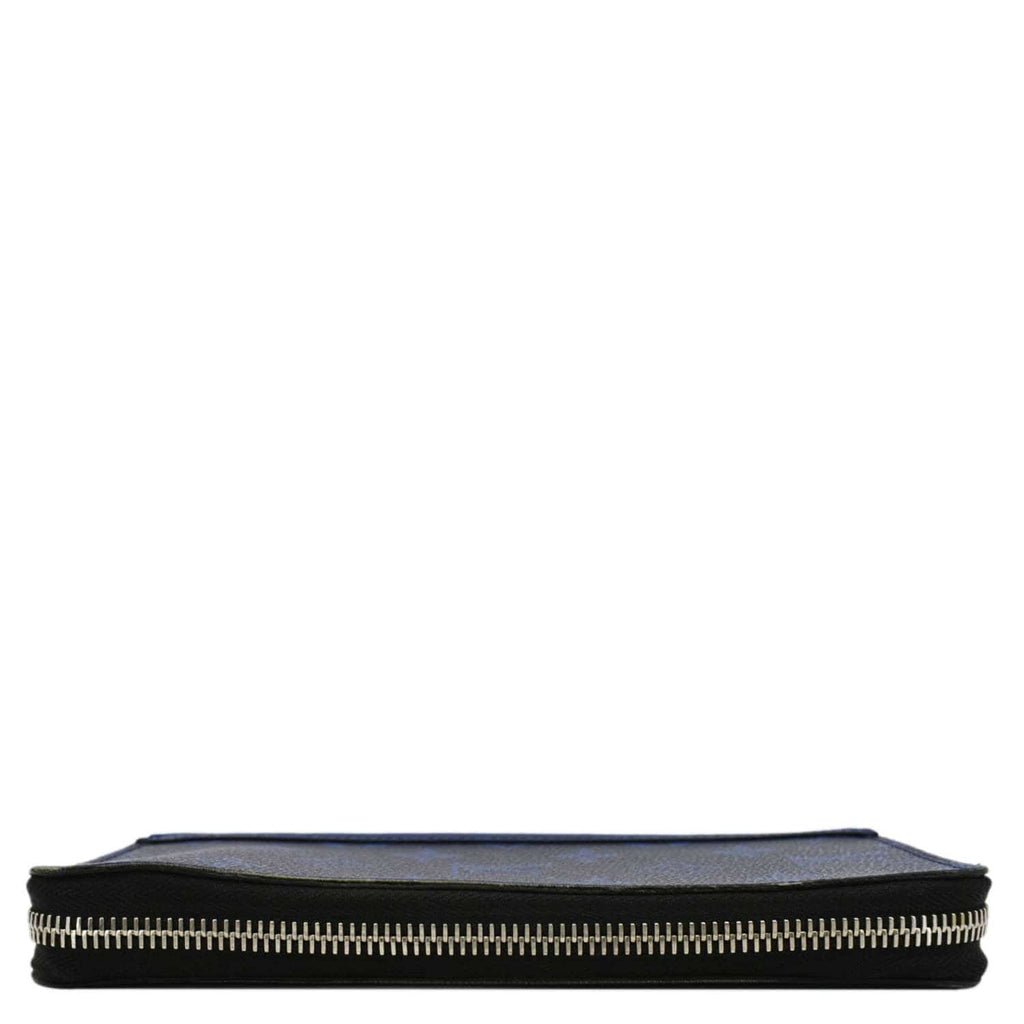 LOUIS VUITTON Zippy Vertical Taigarama Long Wallet Cobalt Blue