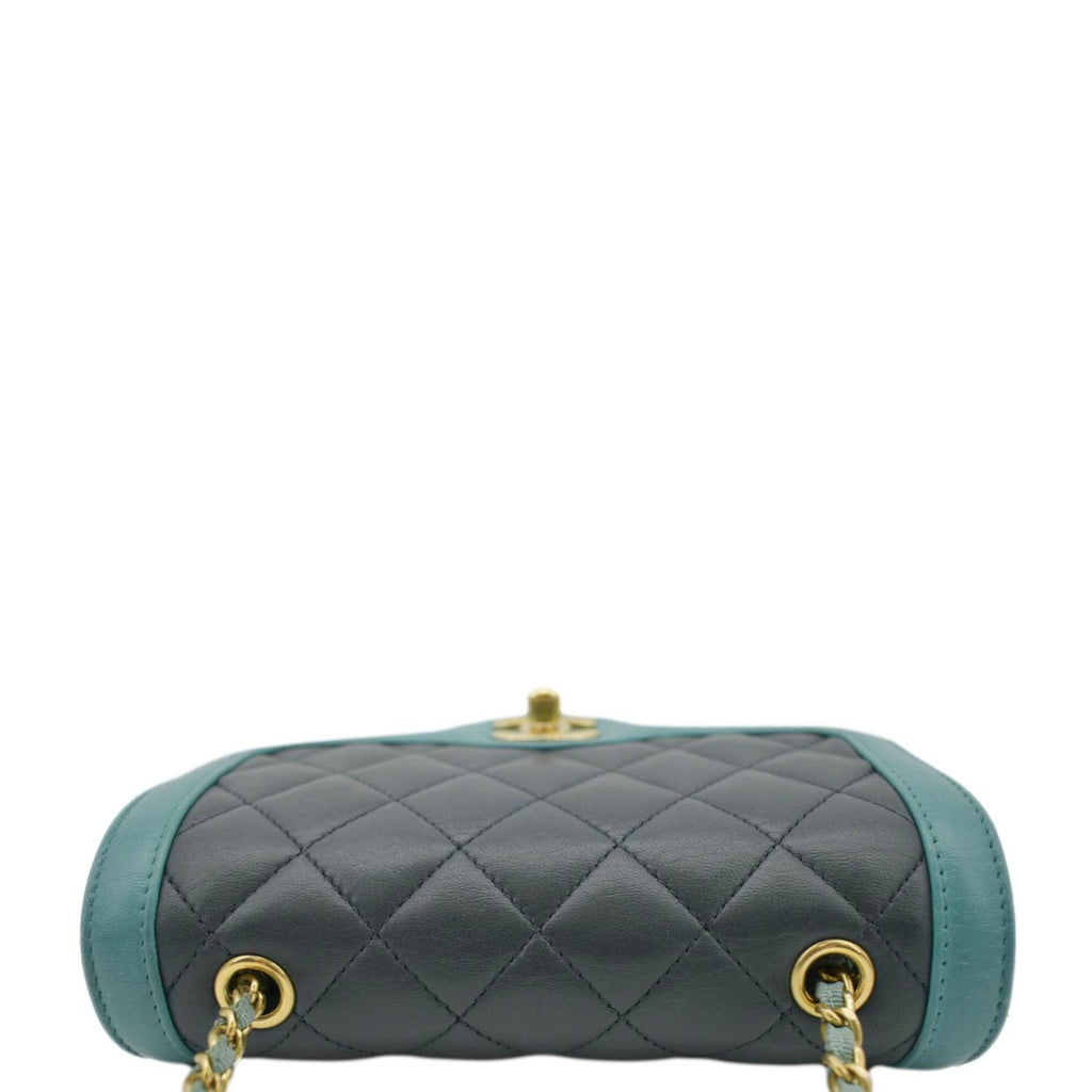 Chanel Day Flap Quilted Leather Crossbody Bag Dark Green