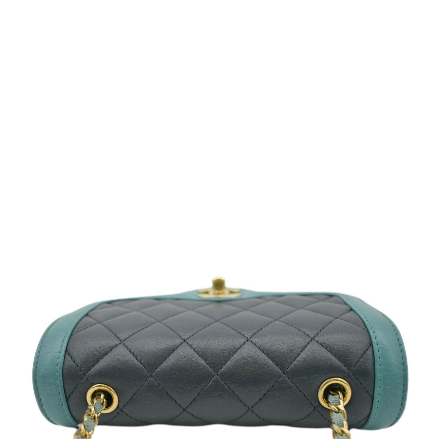 Chanel Day Flap Quilted Leather Crossbody Bag Dark Green