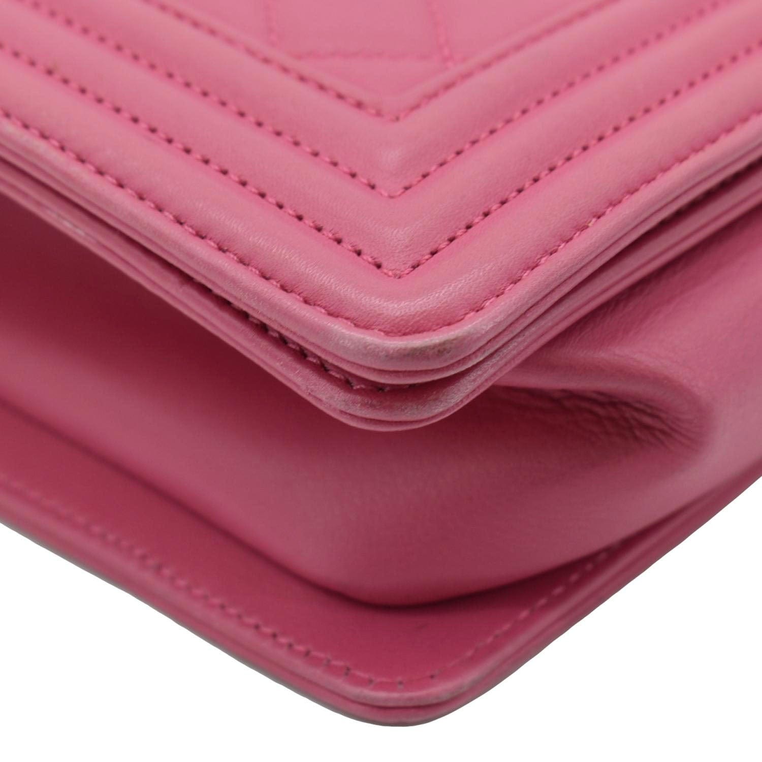 Chanel Medium Boy Flap Quilted Leather Shoulder Bag Pink