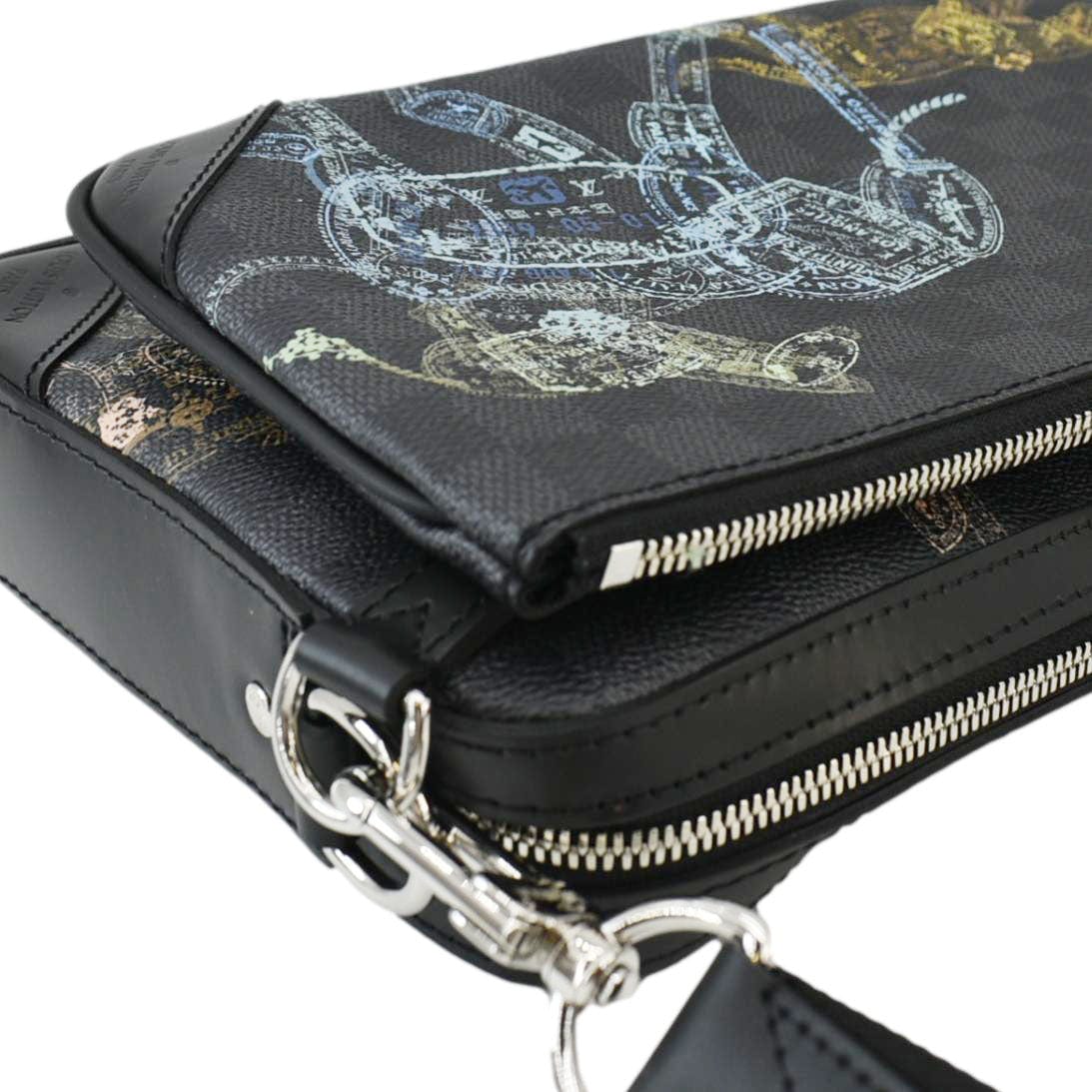 LOUIS VUITTON Trio Damier Graphite Wild Animals Messenger Bag Black