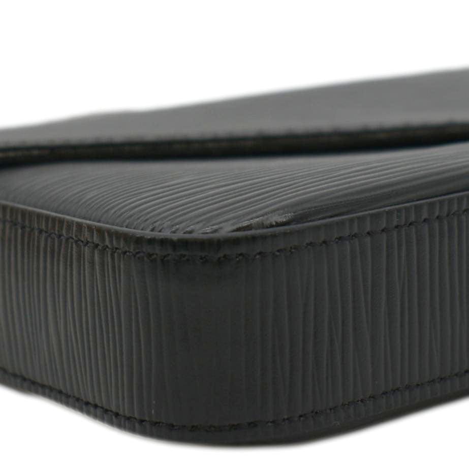 LOUIS VUITTON Felicie Epi Leather Pochette Crossbody Bag Black