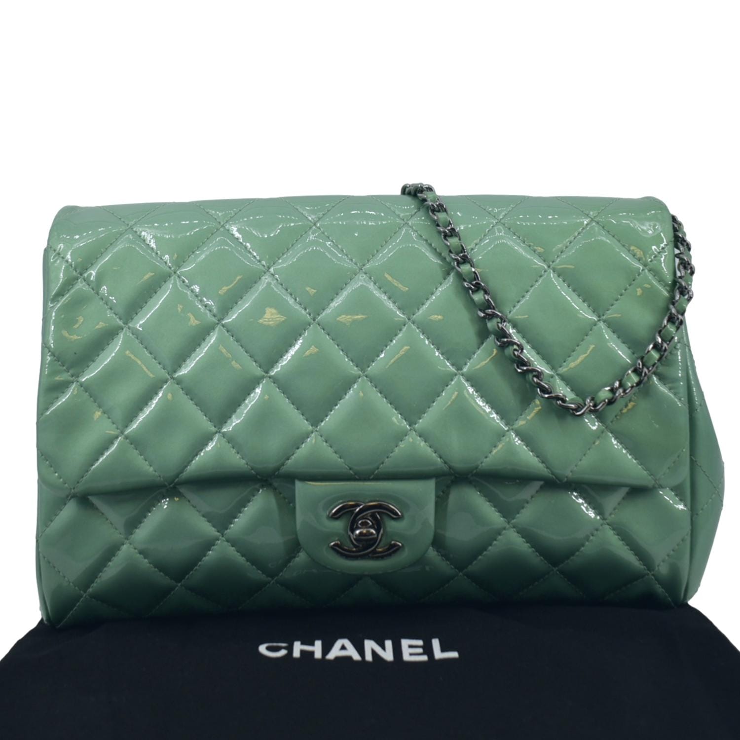 Chanel Flap Quilted Patent Leather Shoulder Bag Green