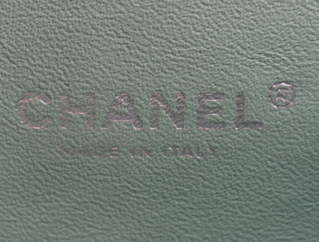 Chanel Flap Quilted Patent Leather Shoulder Bag Green