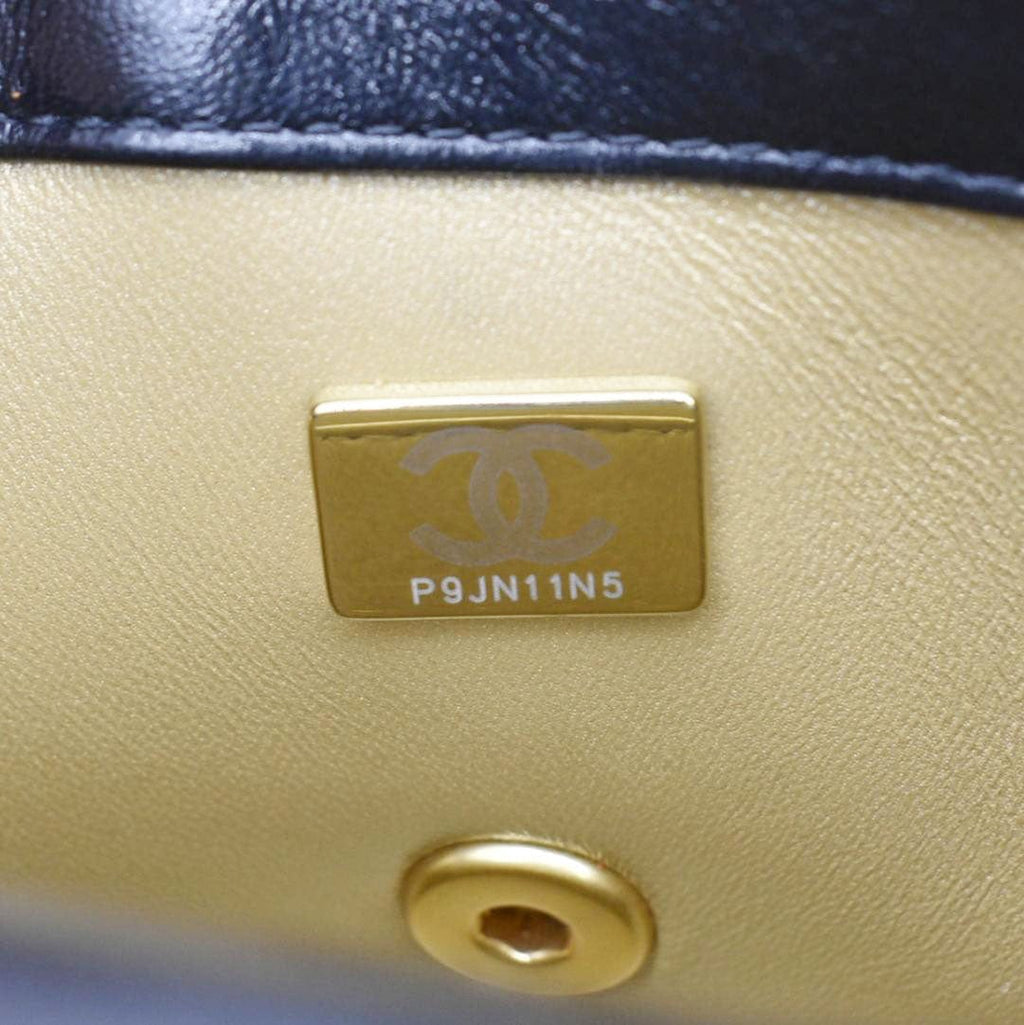 Chanel CC Pearl Quilted Leather Chain Crossbody Bag Black