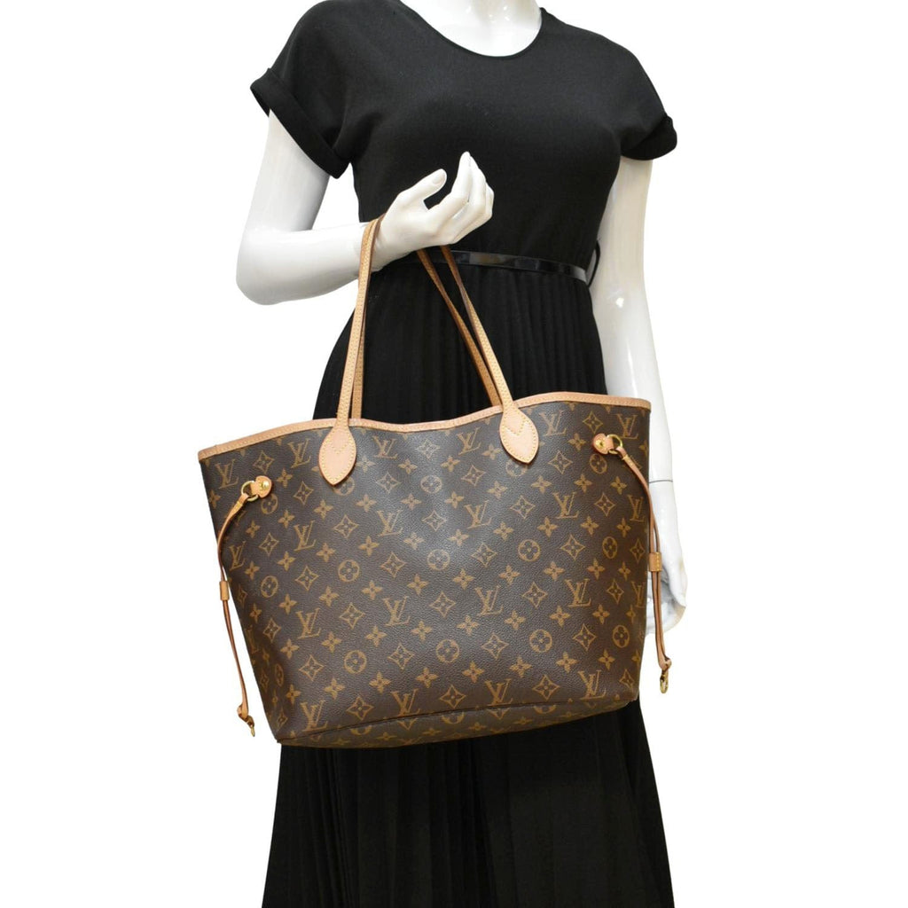 LOUIS VUITTON Neverfull MM Monogram Canvas Shoulder Bag Brown