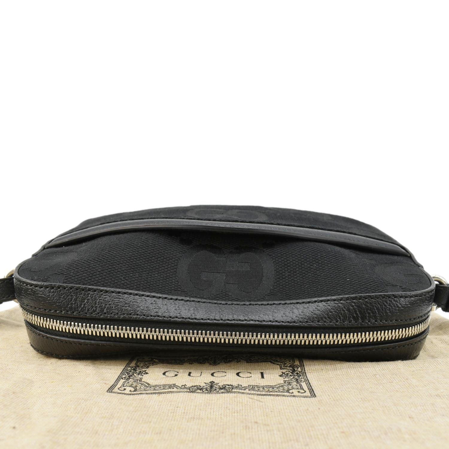 GUCCI  jumbo Gucci Canvas Messenger Bag Black 675891