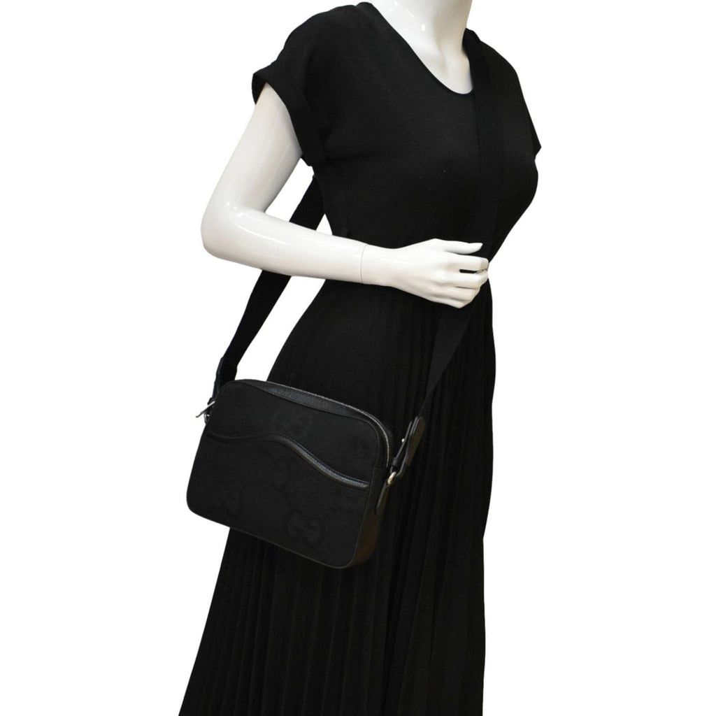 GUCCI  jumbo Gucci Canvas Messenger Bag Black 675891