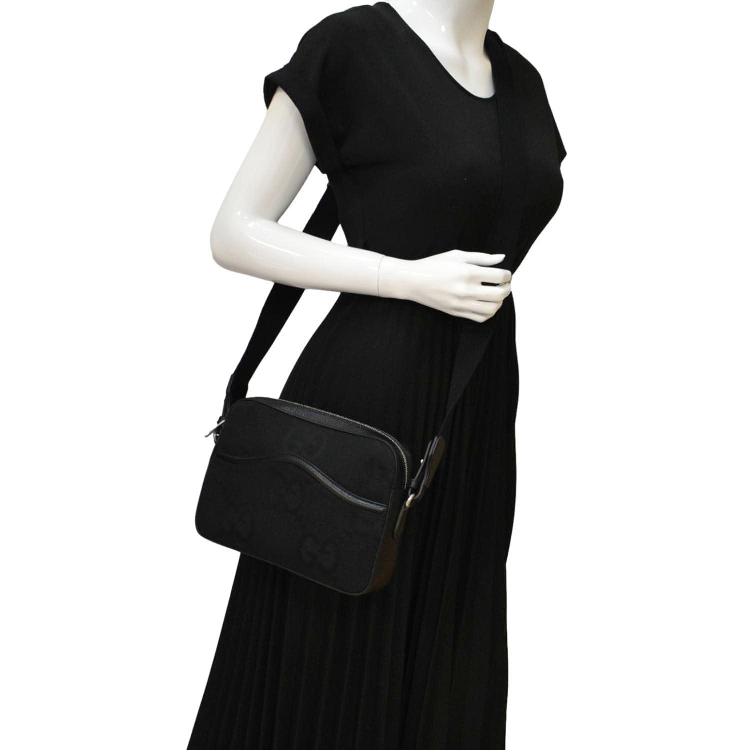 GUCCI  jumbo Gucci Canvas Messenger Bag Black 675891