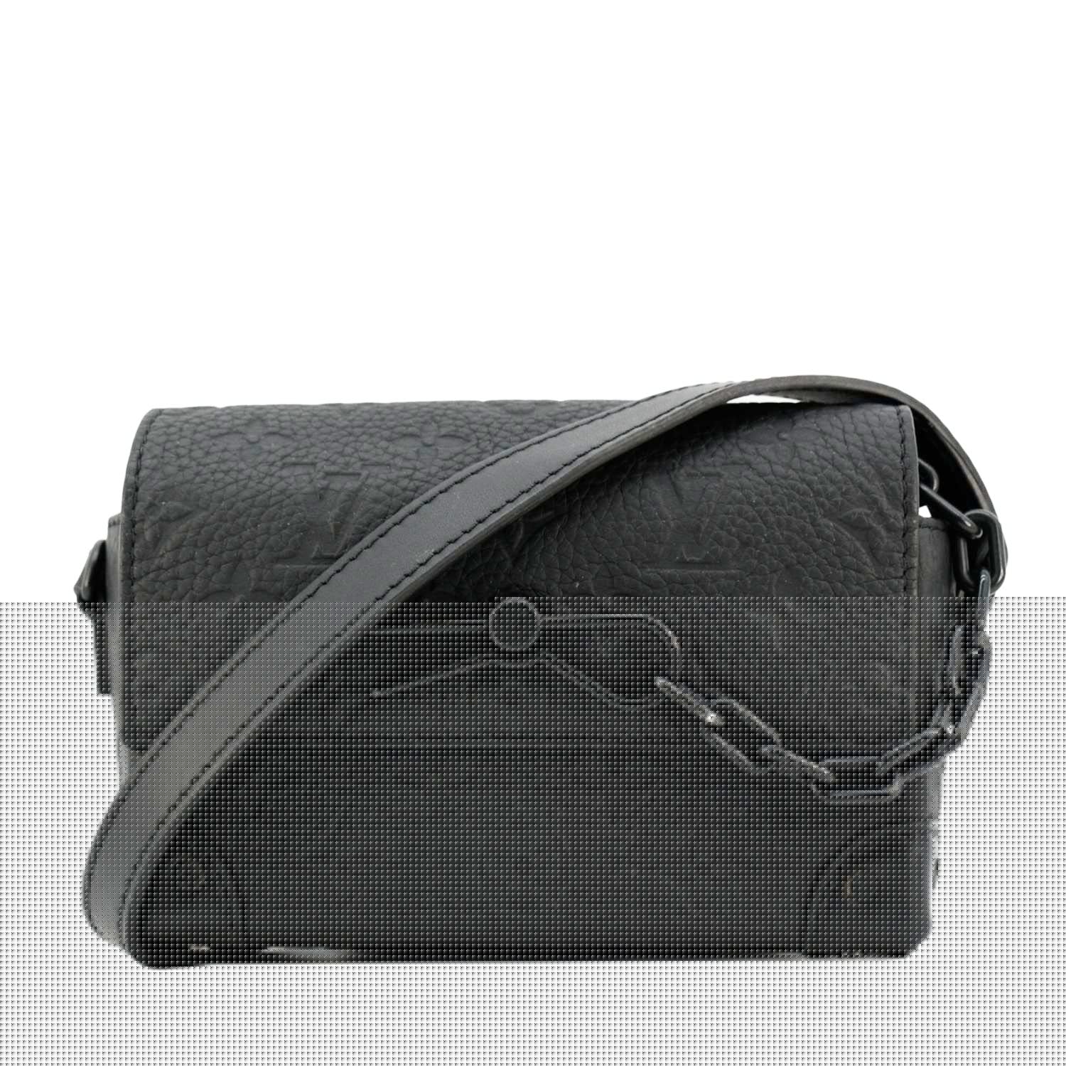 LOUIS VUITTON Steamer Wearable Taurillon Leather Shoulder Bag Black
