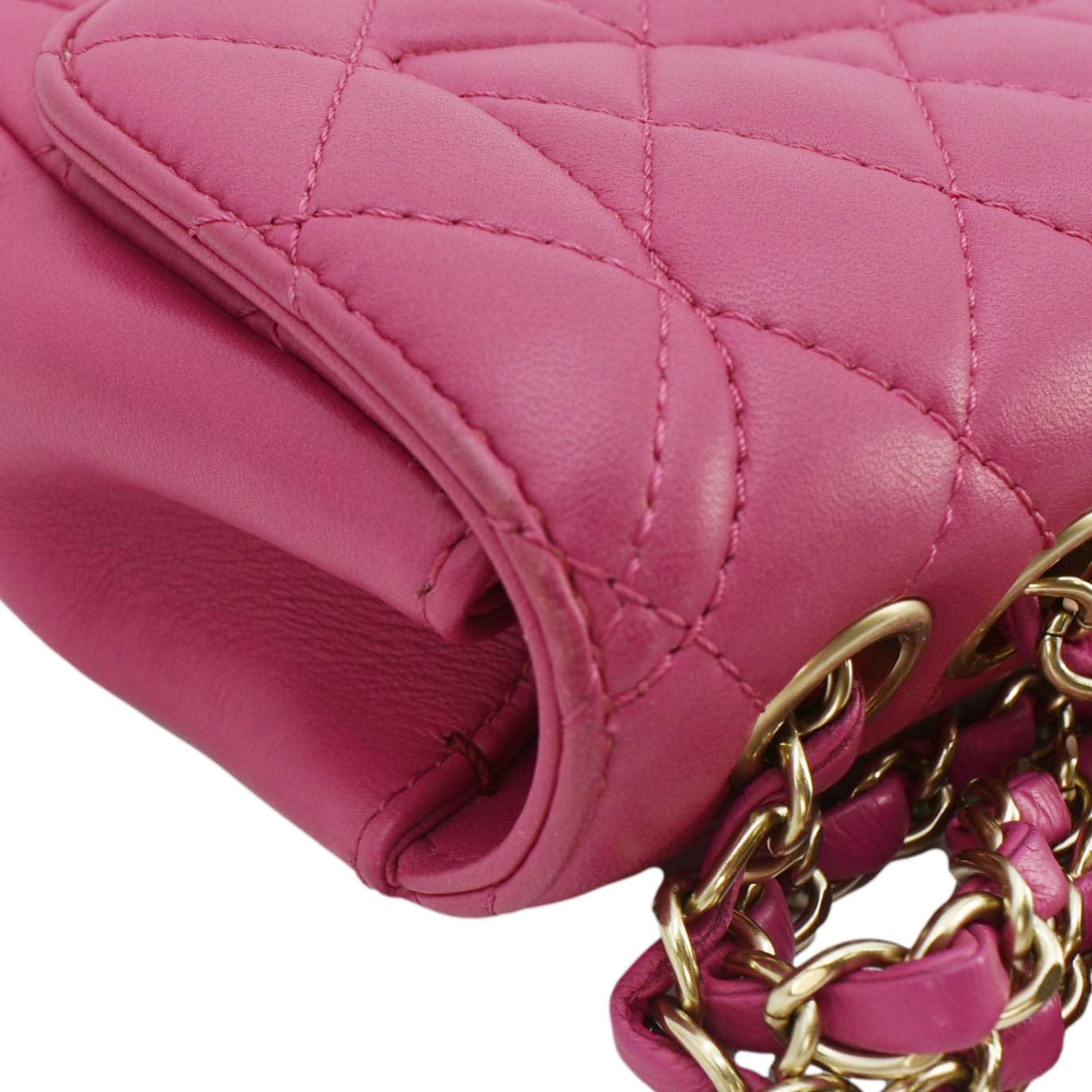 Chanel Chic Flap Quilted Lambskin Leather Crossbody Bag Pink
