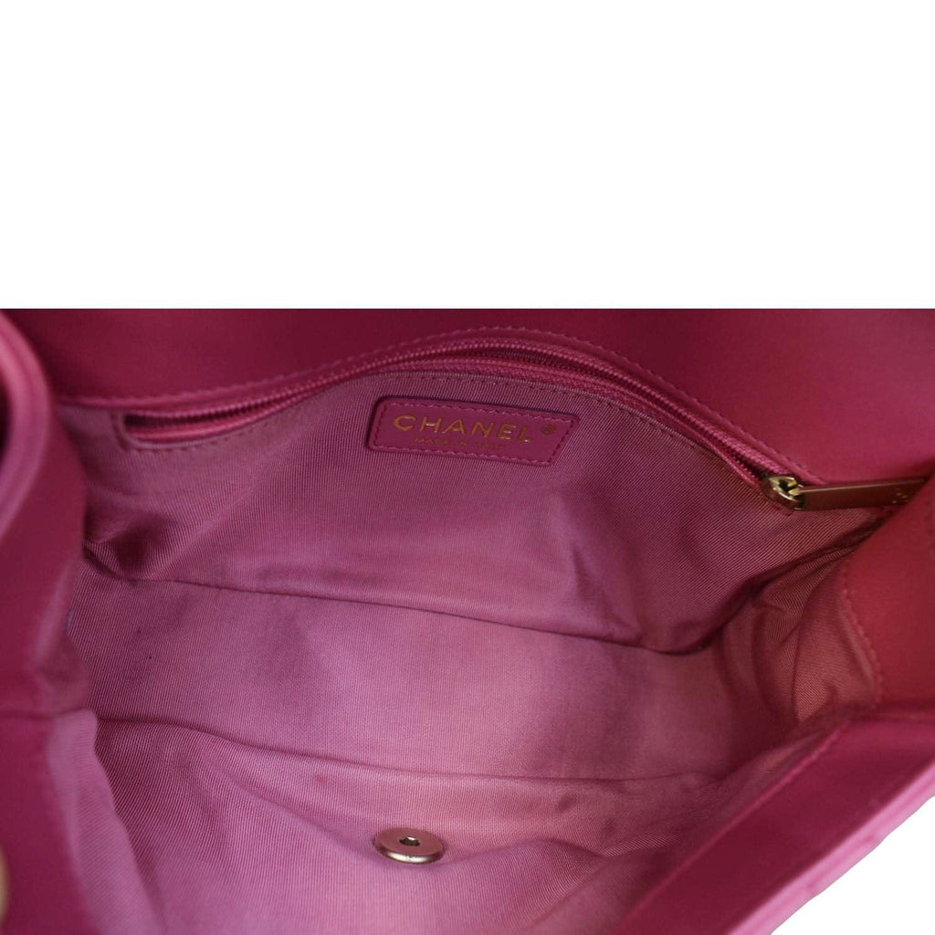 Chanel Chic Flap Quilted Lambskin Leather Crossbody Bag Pink