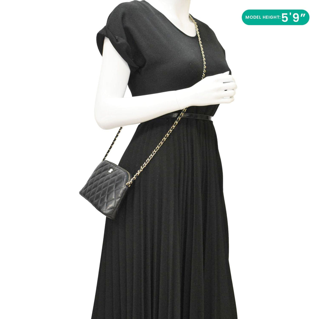 Chanel Classic Quilted Leather Chain Clutch Crossbody Bag Black