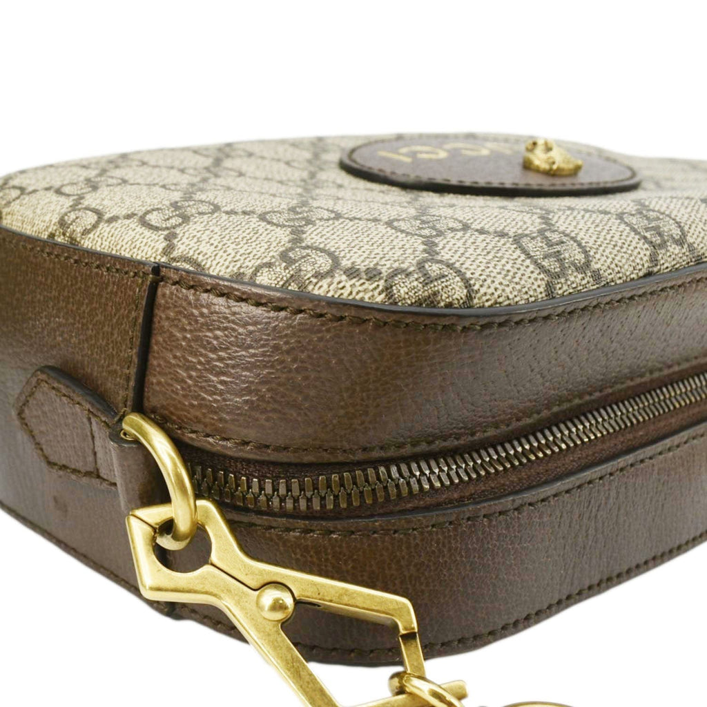 GUCCI Neo  Gucci Supreme Canvas Messenger Bag Beige 476466