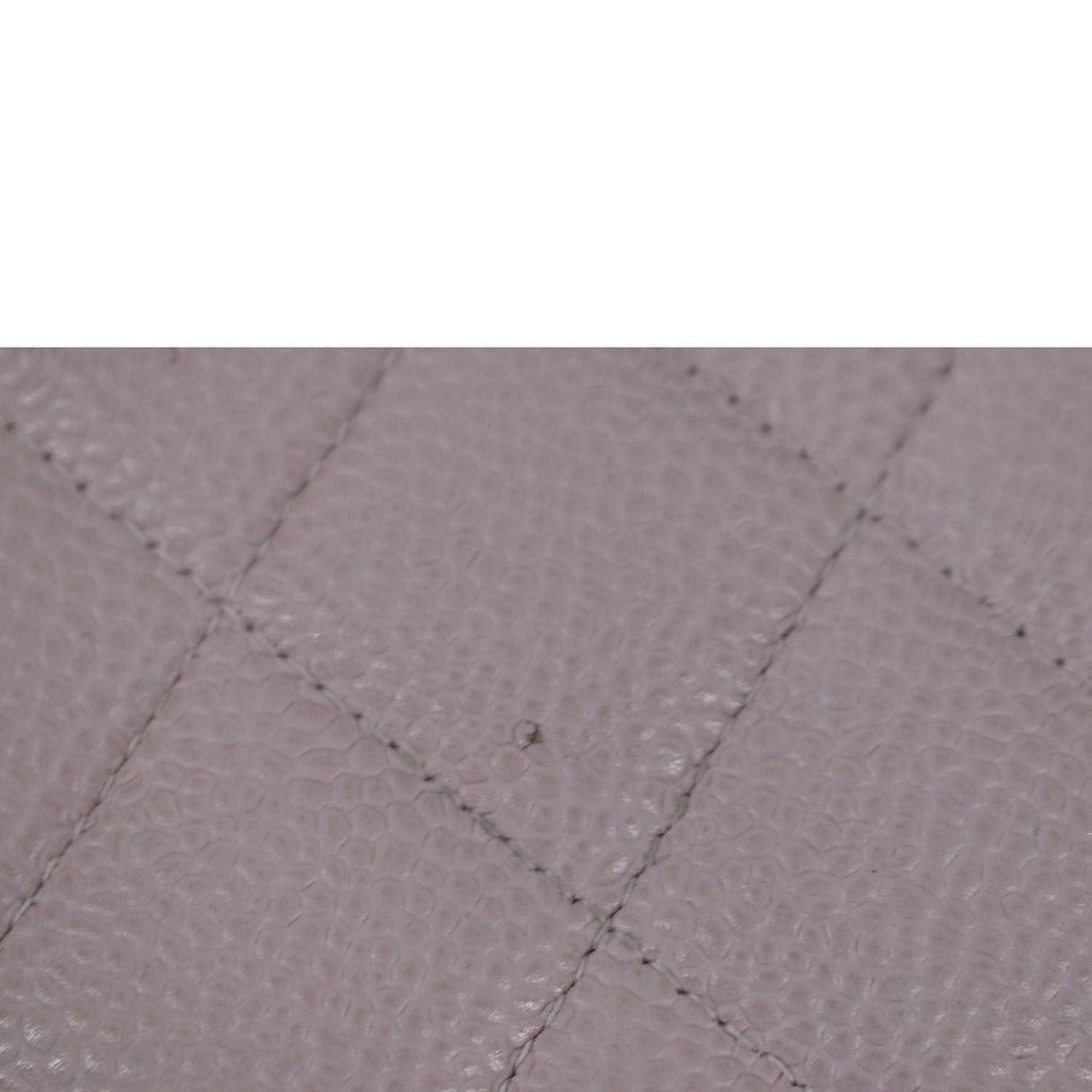 Chanel  Classic Jumbo Single Flap Caviar Leather Shoulder Bag Dusty Pink