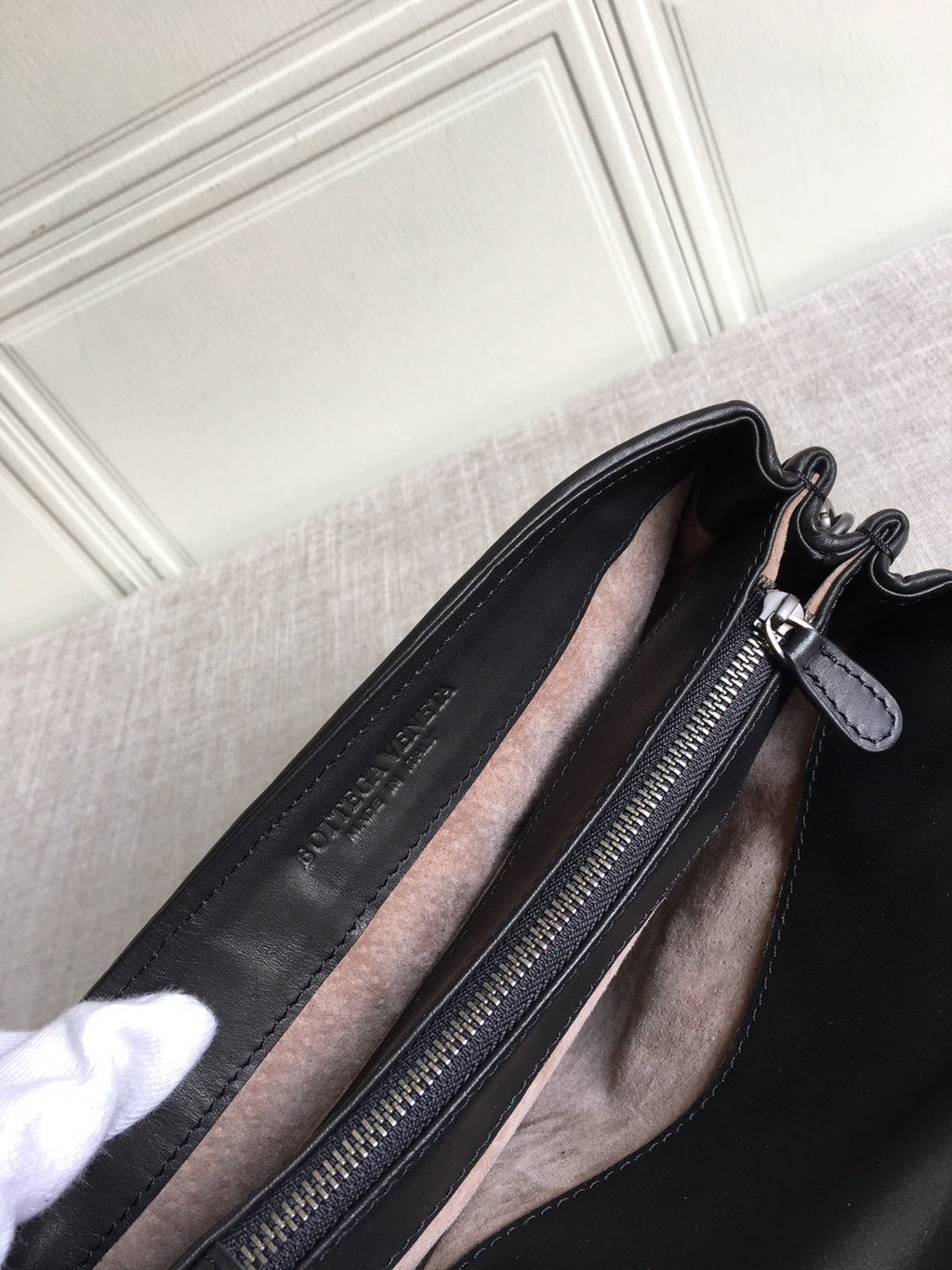 GLAMI Classic Intrecciato Black, For Women, WomenÃ¢â‚¬â„¢s Bags 8.9in/22.5cm