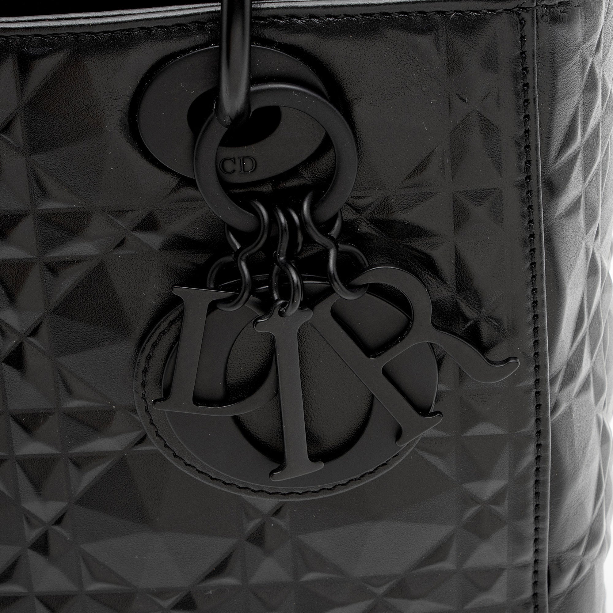 Dior Diamond Calfskin Lady Dior Medium Tote (SHF-39Dale)