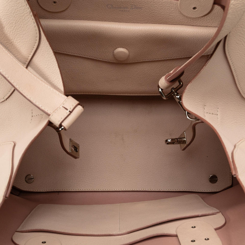 Dior Large Open Bar Tote (SHG-2lqxLo)
