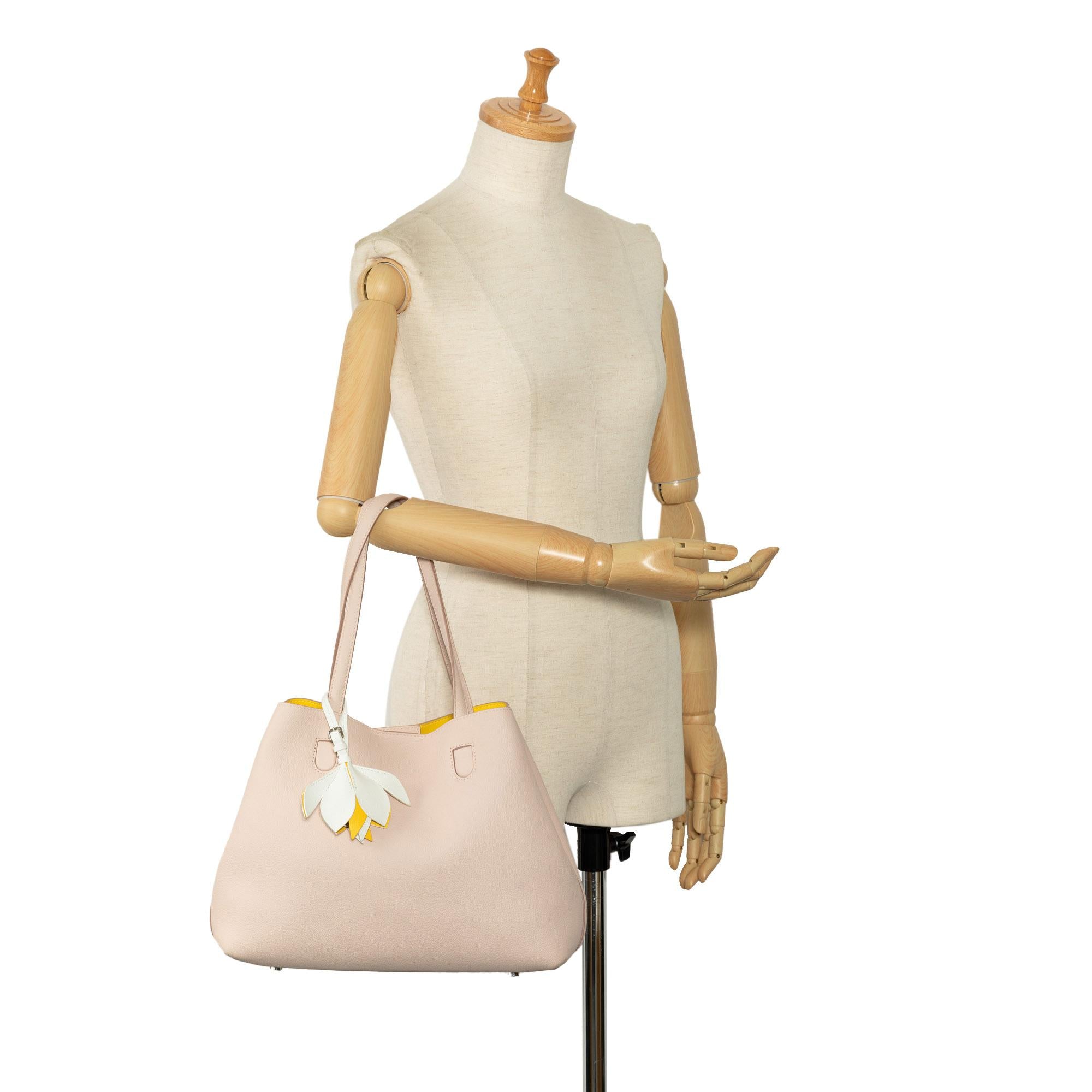 Dior Medium Blossom Tote (SHG-kaCYER)