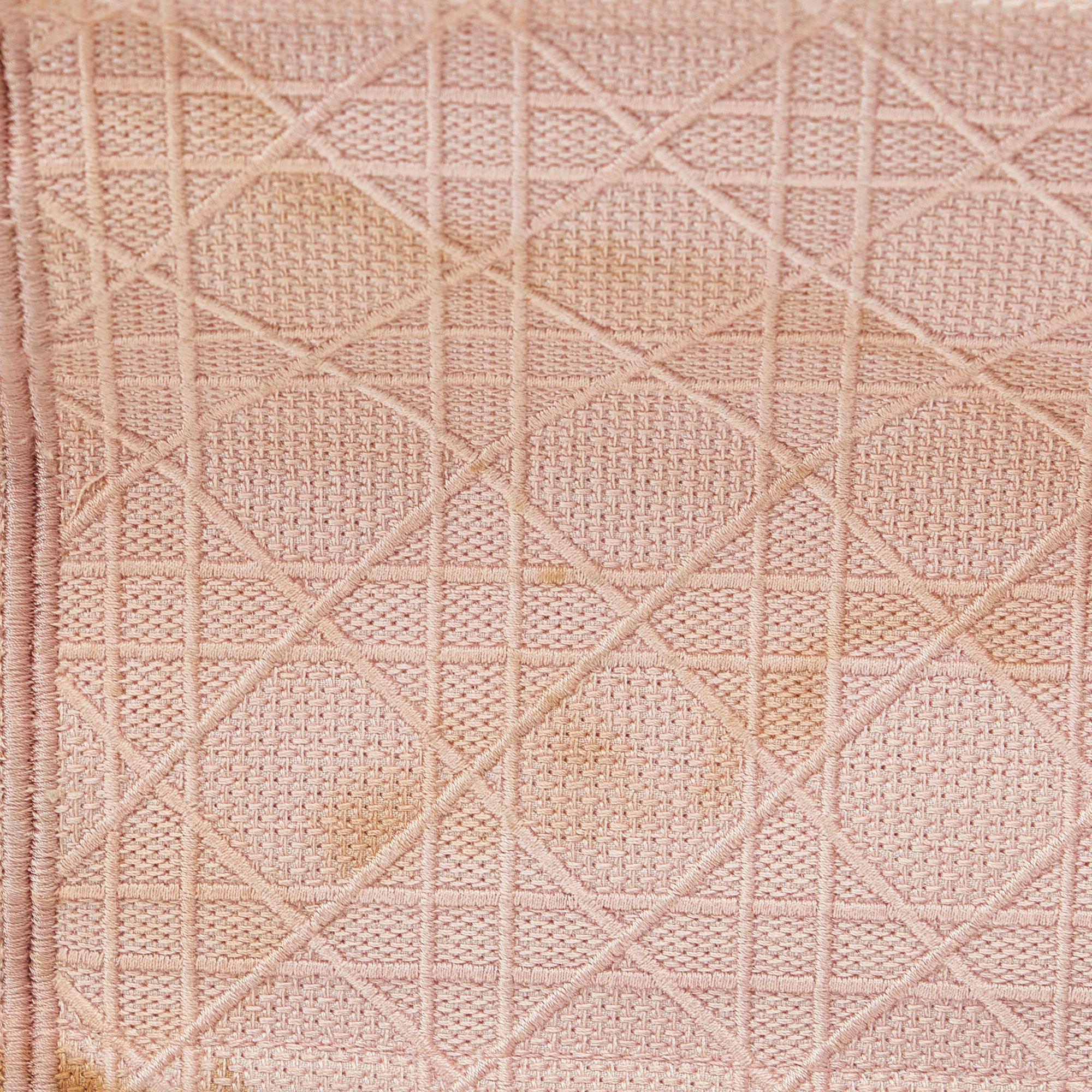 Dior Medium Cannage Embroidered Book Tote (SHG-LuB71h)