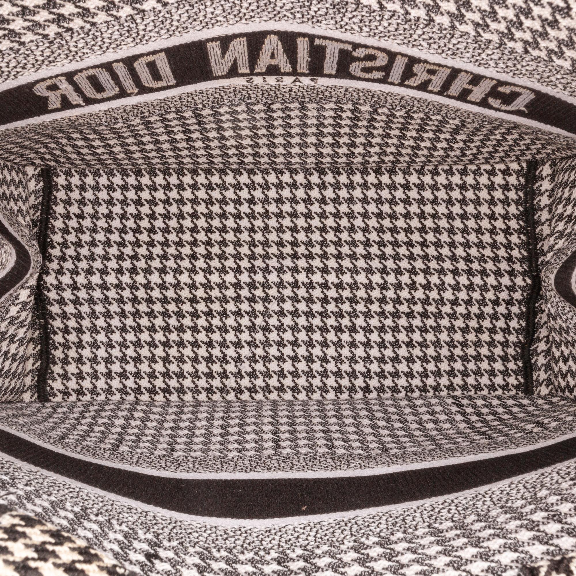 Dior Medium Houndstooth Book Tote (SHG-BUCCPt)
