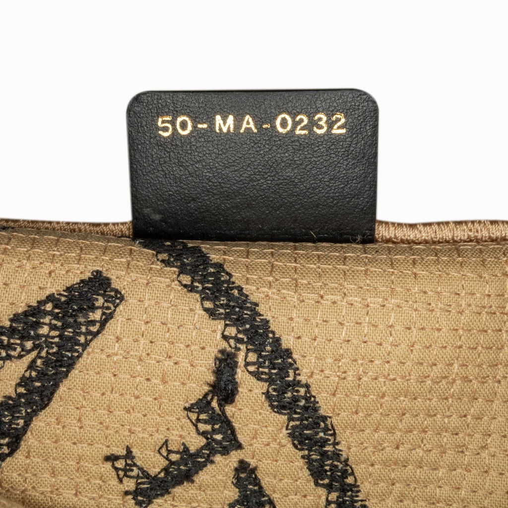 Dior Medium Jute Book Tote (SHG-zK2zwE)