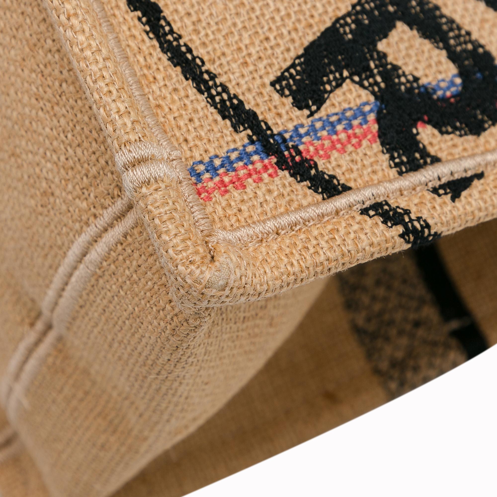 Dior Medium Jute Book Tote (SHG-zK2zwE)