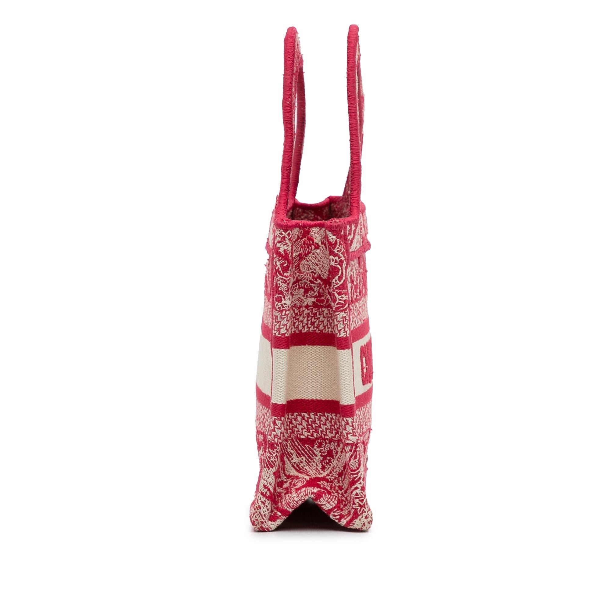 Dior Mini Embroidered Book Tote (SHG-Z9ojZZ)