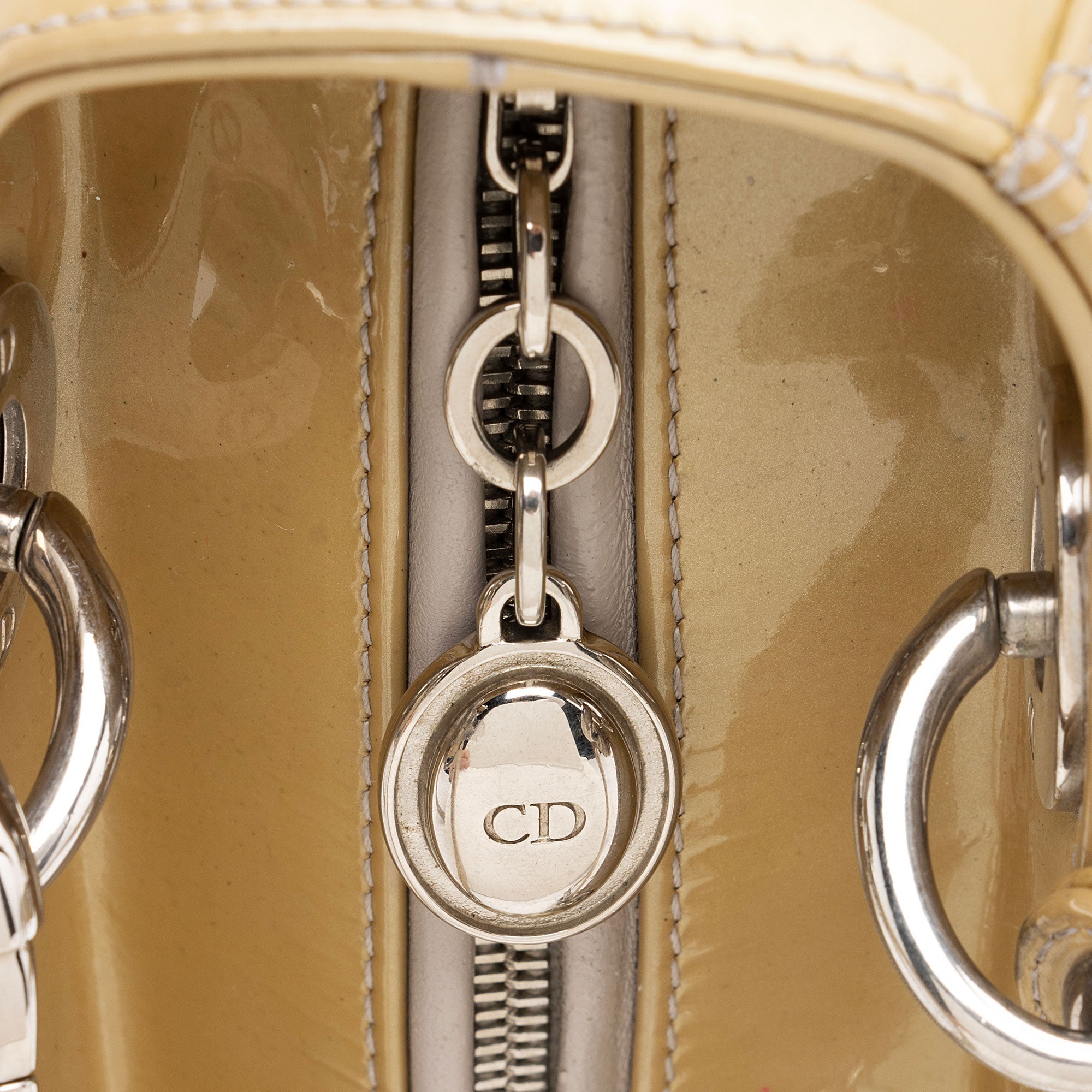 Dior 1:1 Rep Leather Lady Dior Medium Tote (SHF-595Avu)