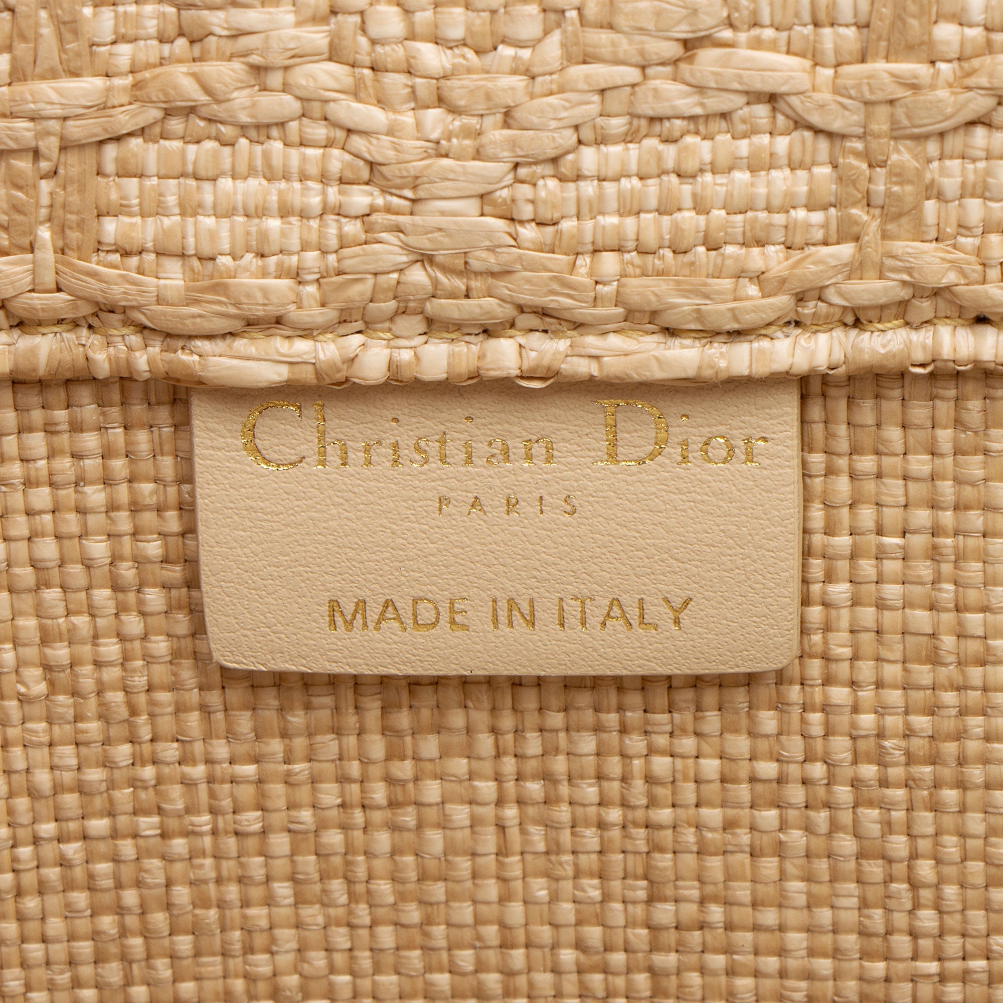 Dior Raffia Cannage Medium Book Tote (SHF-vp73d7)