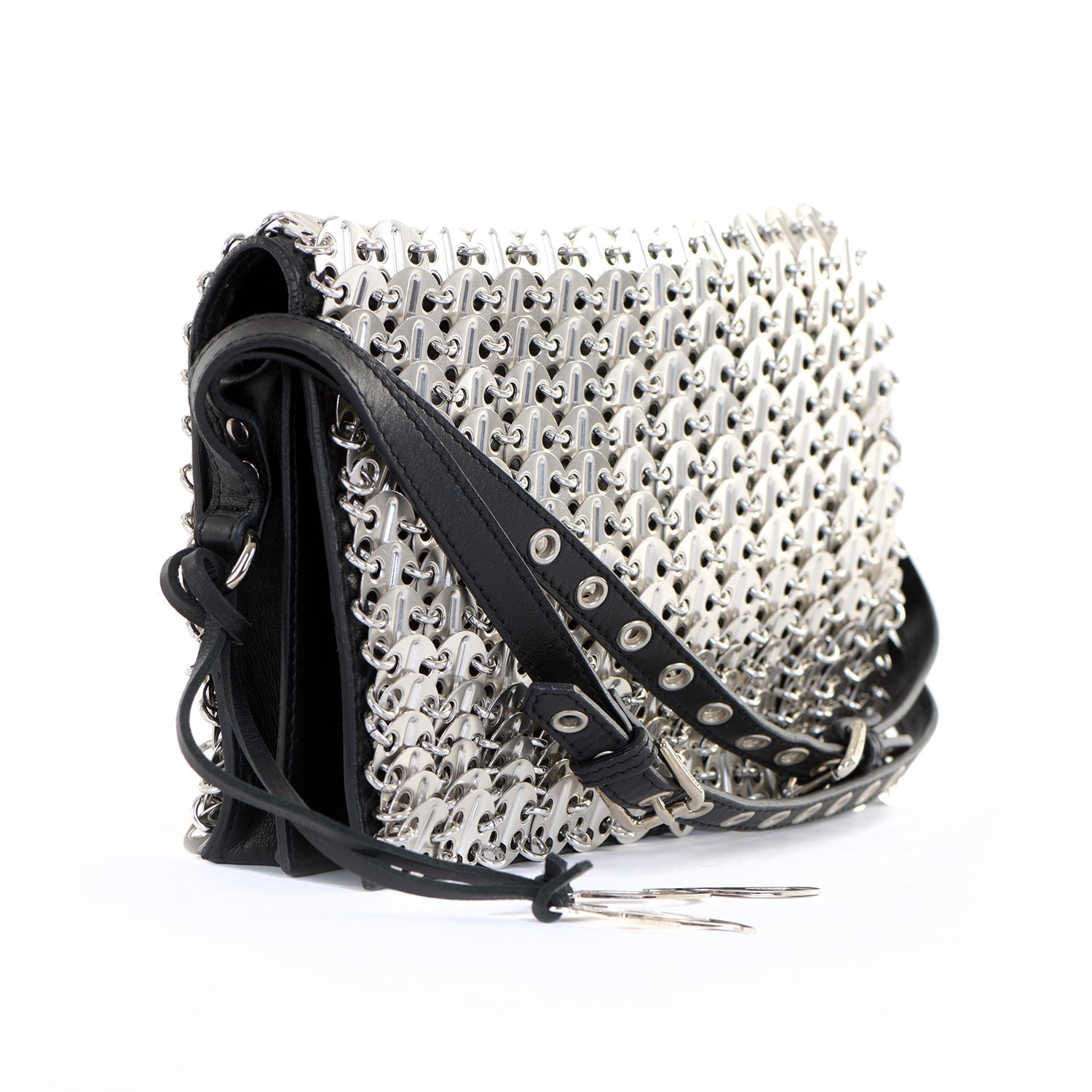 Rare SiLouis Vuittoner Chainmail Shoulder Bag