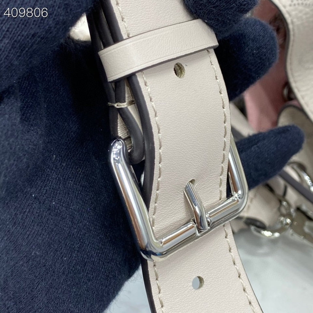 Louis Vuitton Muria Bucket Bag Snow White For Women,  Shoulder And Crossbody Bags 9.8in/25cm Louis Vuitton M58483