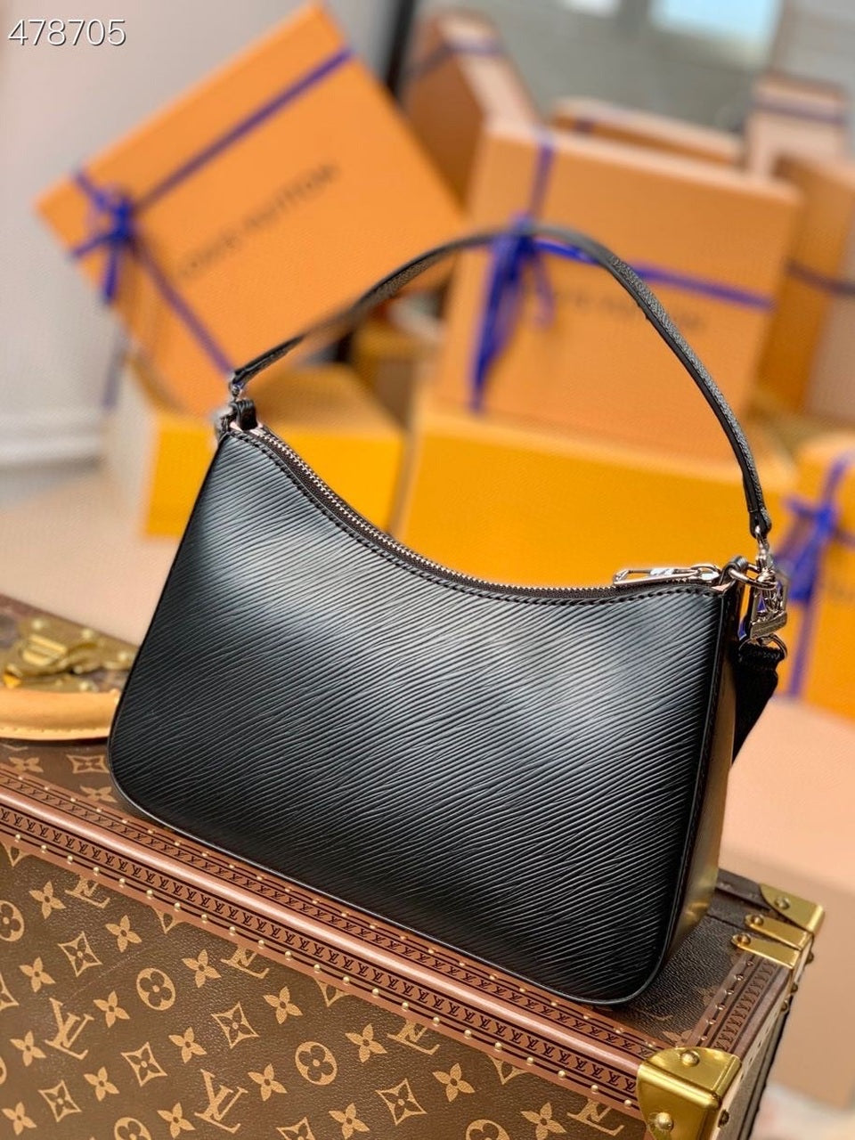 Louis Vuitton Marelle Tote MM Epi Black For Women, WomenÃƒÂ¢Ã¢â€šÂ¬Ã¢â€žÂ¢s Handbags, Shoulder And Crossbody Bags 11.8in/30cm Louis Vuitton M59954