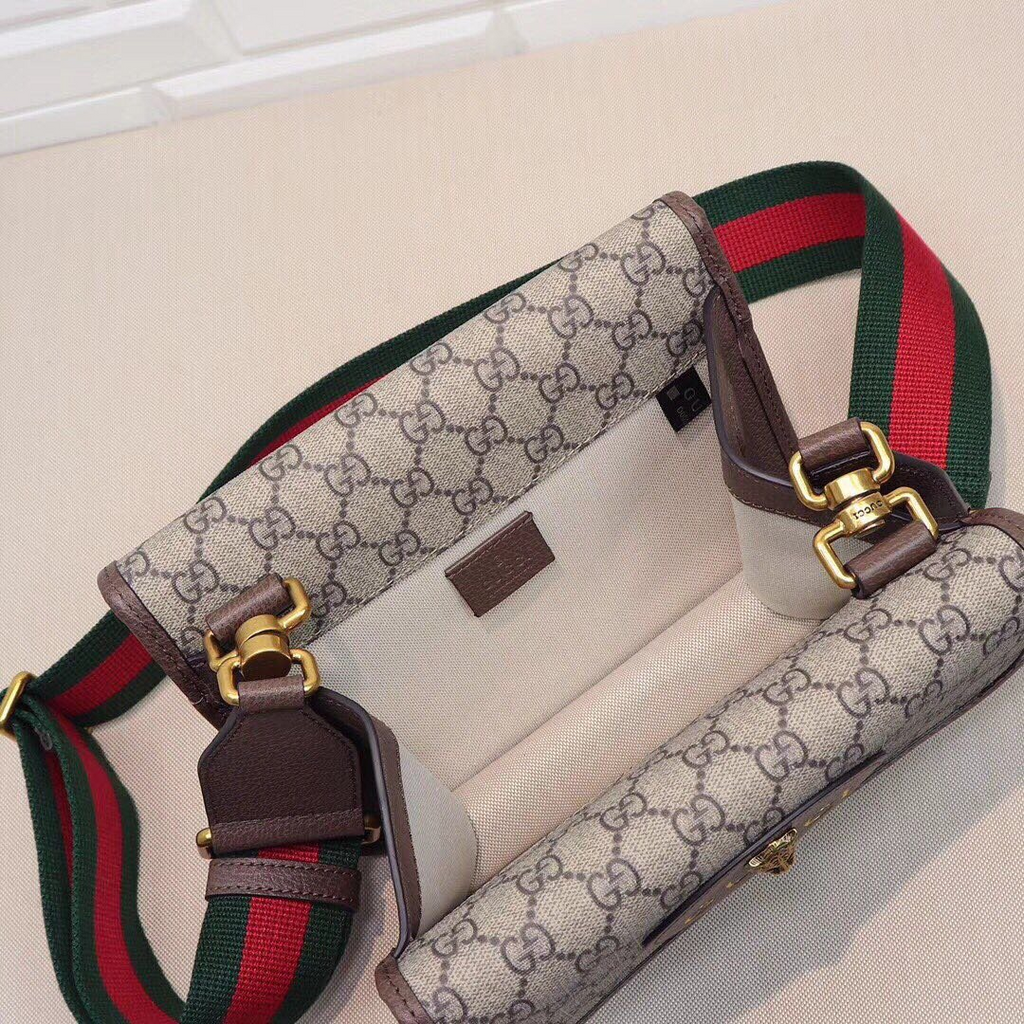 Elite Carryalls
