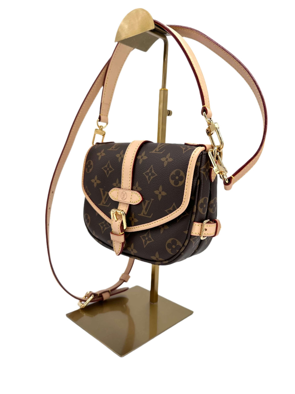 LOUIS VUITTON Monogram Saumur Burberry - Classic Crossbody in Excellent Condition