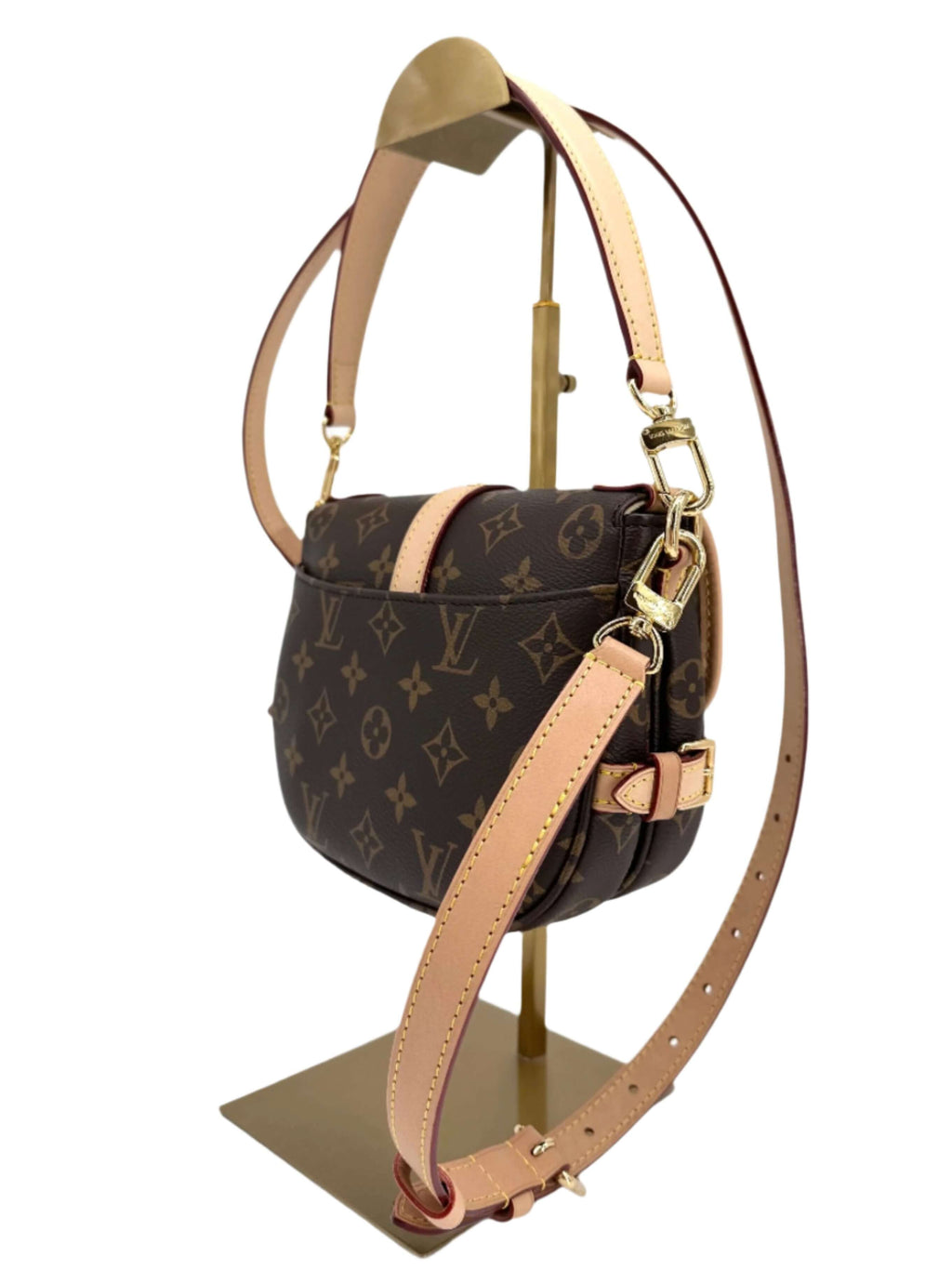 LOUIS VUITTON Monogram Saumur Burberry - Classic Crossbody in Excellent Condition