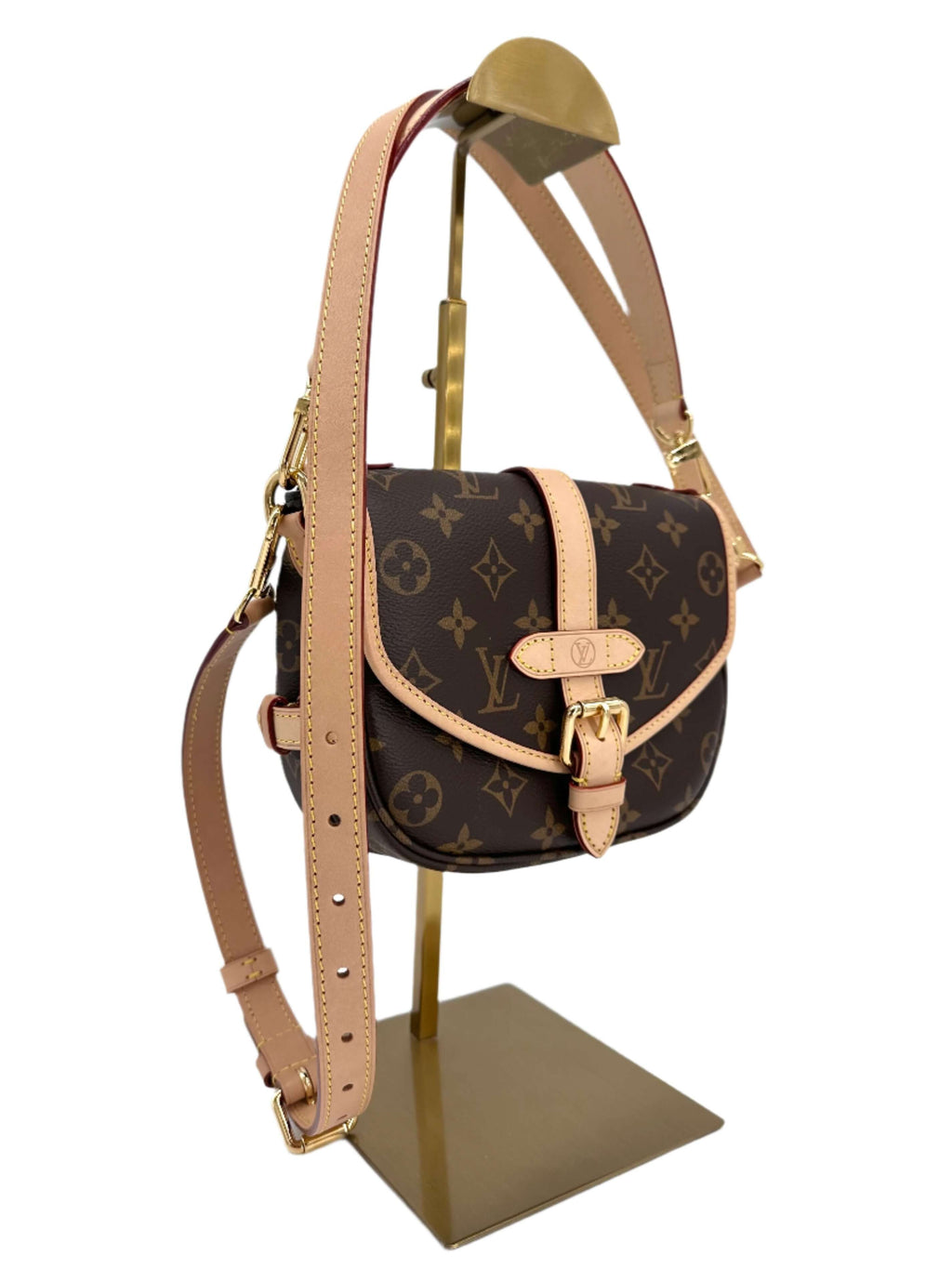 LOUIS VUITTON Monogram Saumur Burberry - Classic Crossbody in Excellent Condition