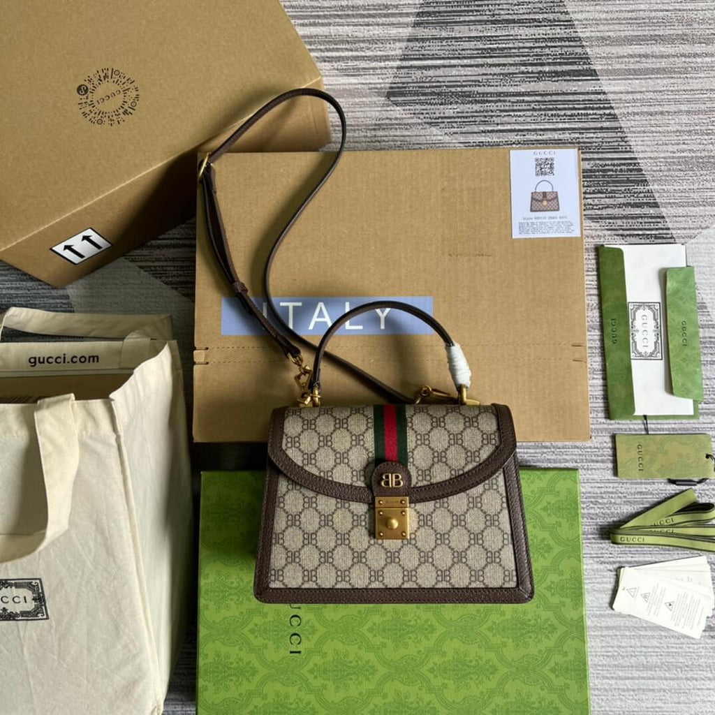 Gucci gold BB shoulder crossbody bag brown Co branded style 680119