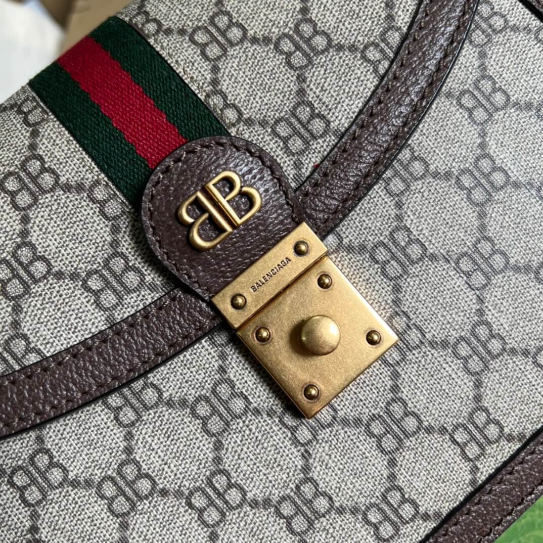 Gucci gold BB shoulder crossbody bag brown Co branded style 680119