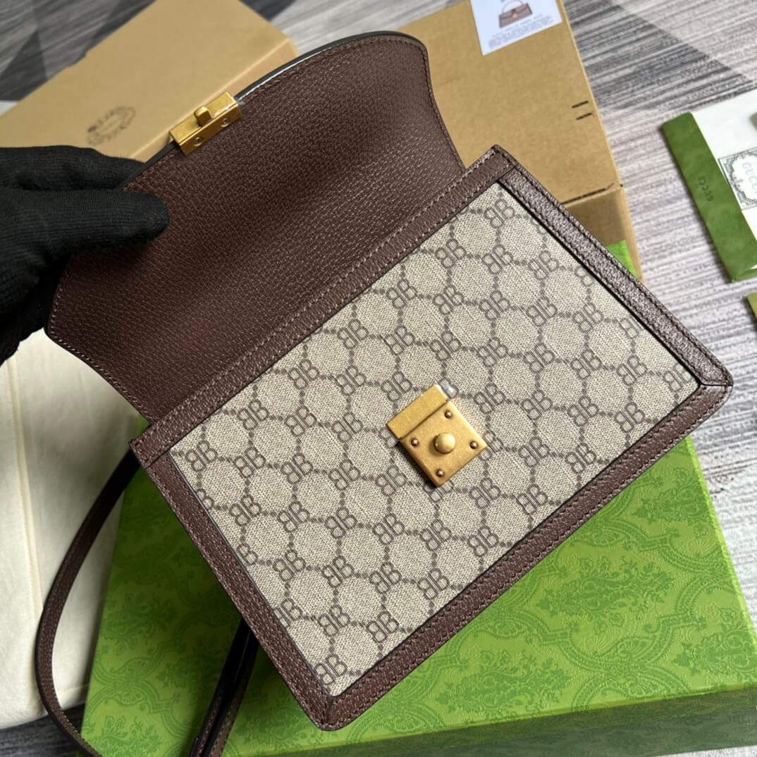 Gucci gold BB shoulder crossbody bag brown Co branded style 680119