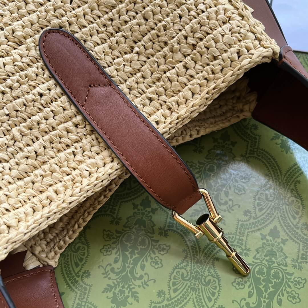 Gucci 636709 woven subaxillary bag 27cm brown cowhide