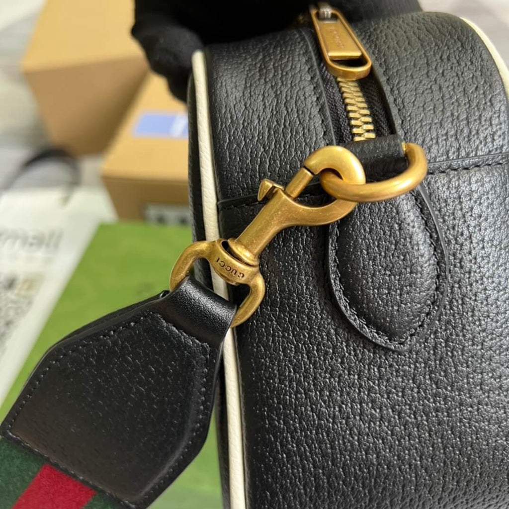 Gucci 702427 cross body bags shoulder bag Leather black