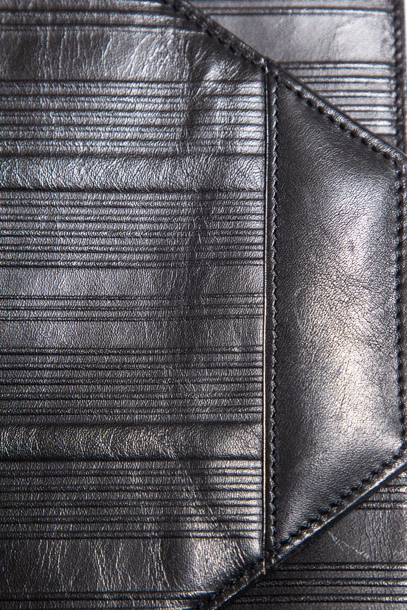 Gianni Versace Vintage Black Leather Snap Closure Clutch
