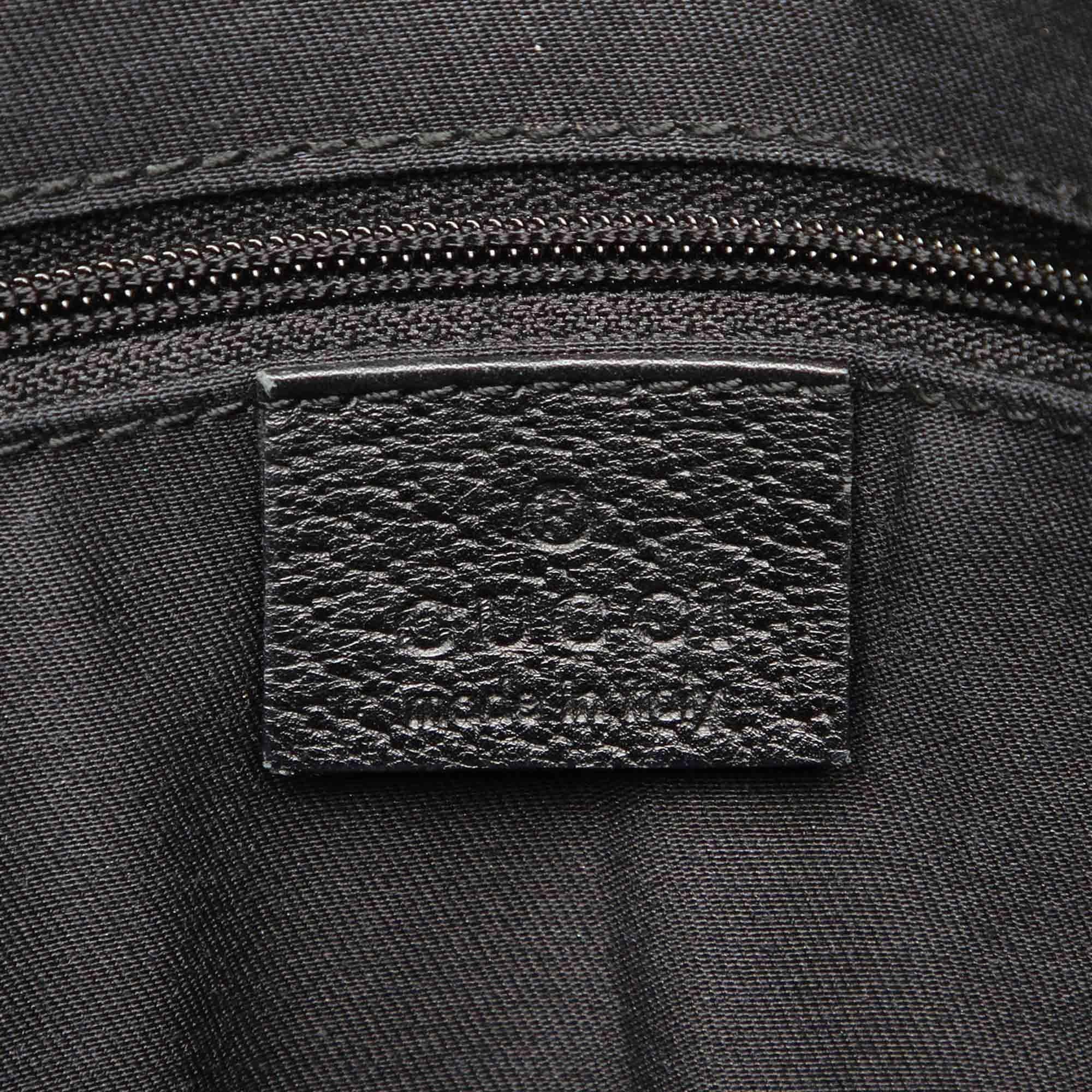 Gucci Abbey-D Ring Leather Handbag (SHG-22400)