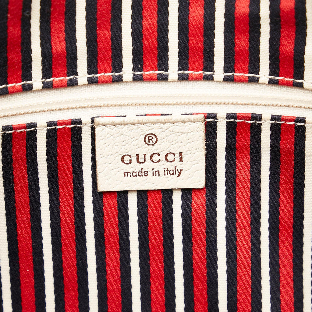 Gucci Abbey D- Ring Shoulder Bag (SHG-6jTWW1)
