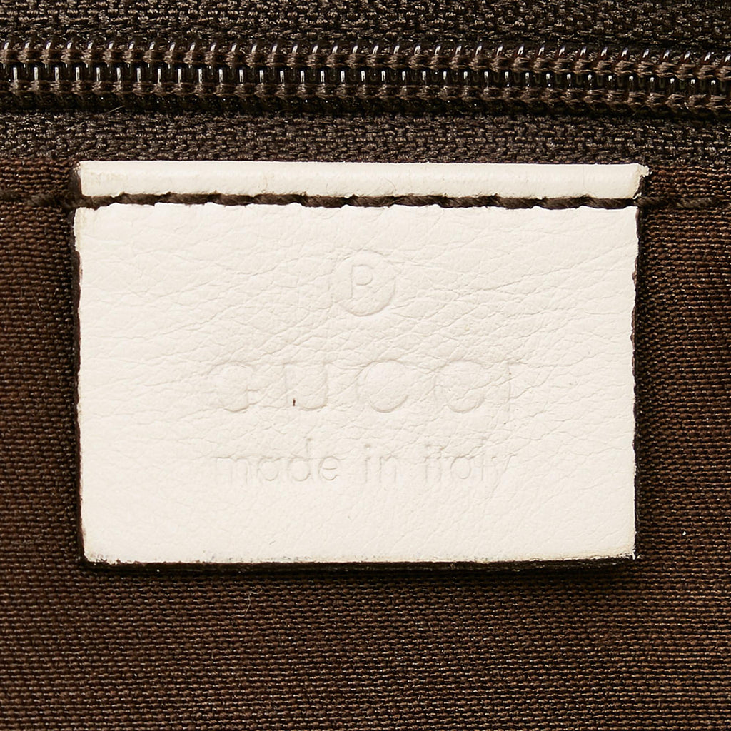 Gucci Abbey Gucci Canvas Shoulder Bag (SHG-29543)
